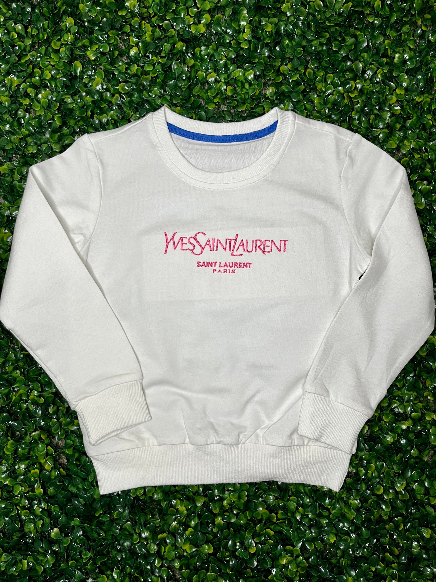 Yasinia Crewneck