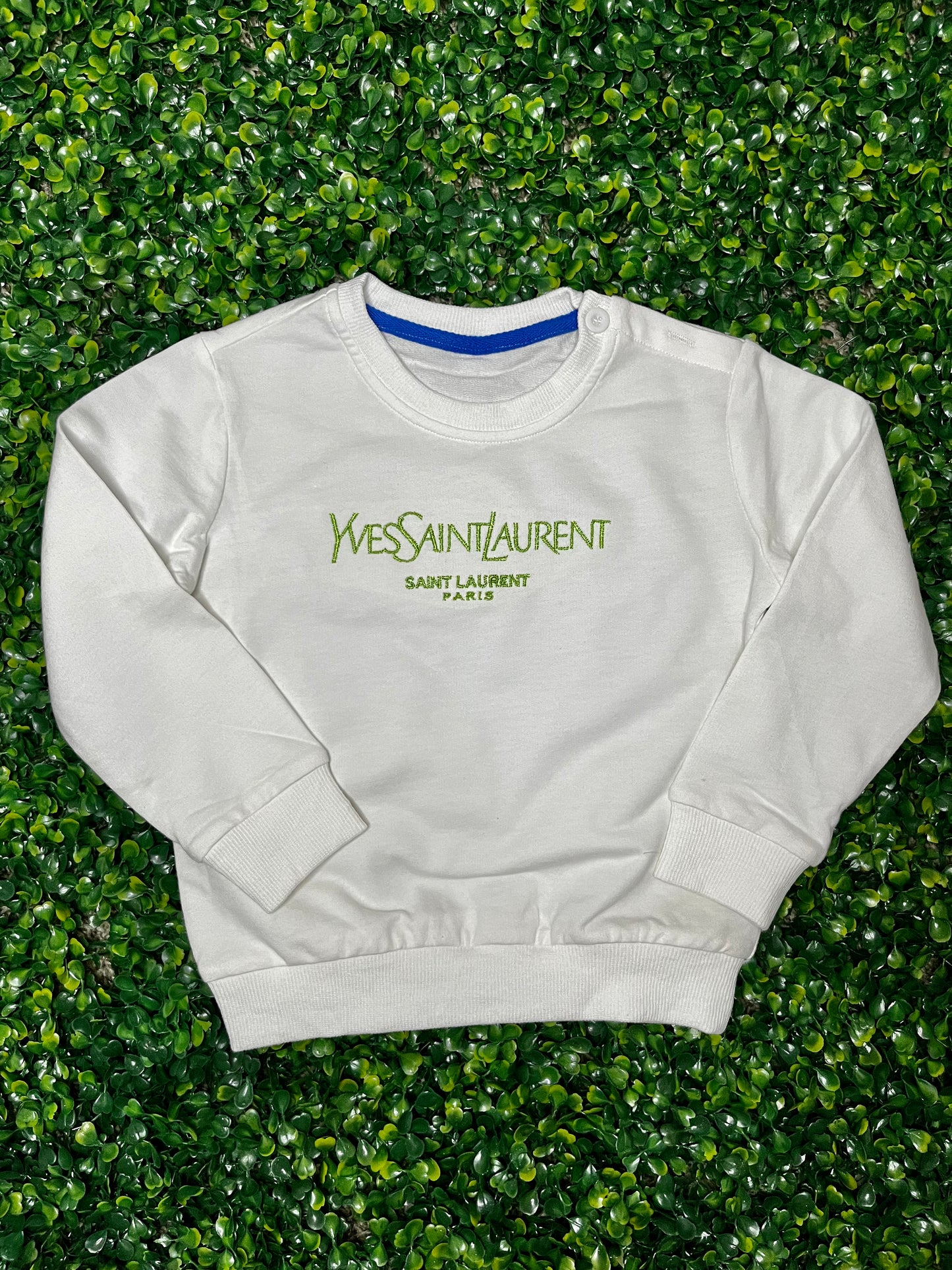 Yasinia Crewneck